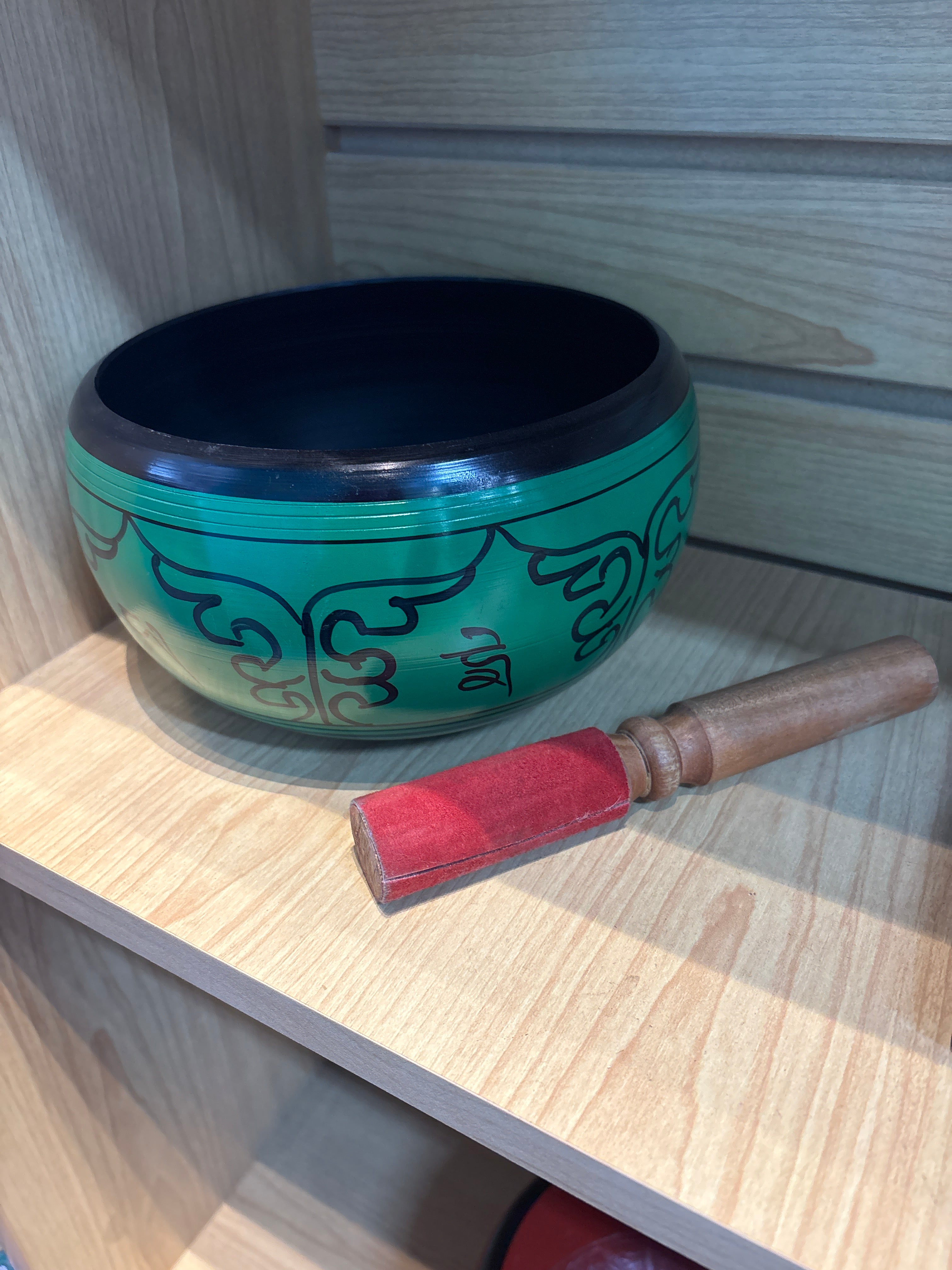 Heart Chakra Singing Bowl