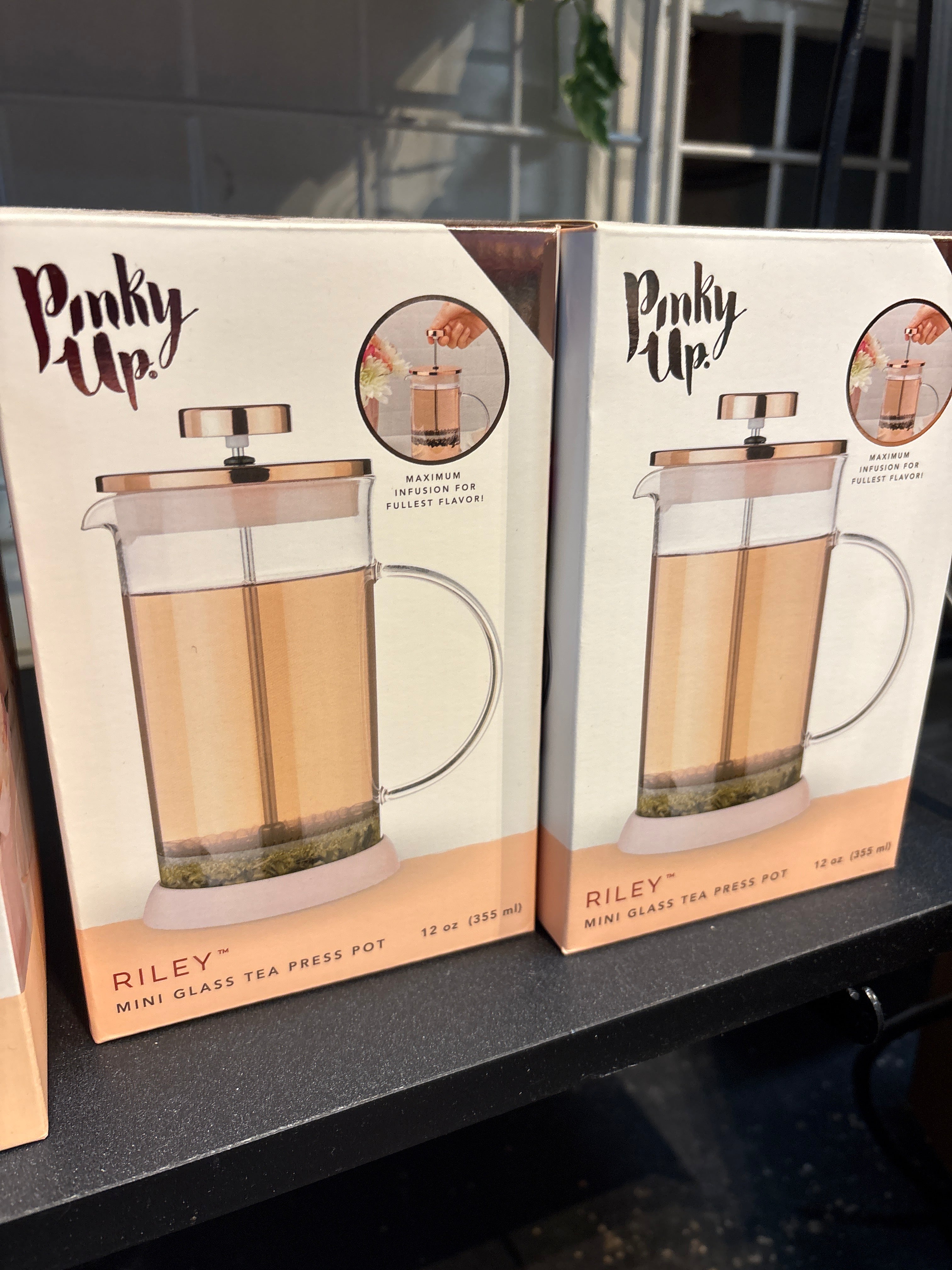 Pinky Up Riley Tea Press Pot