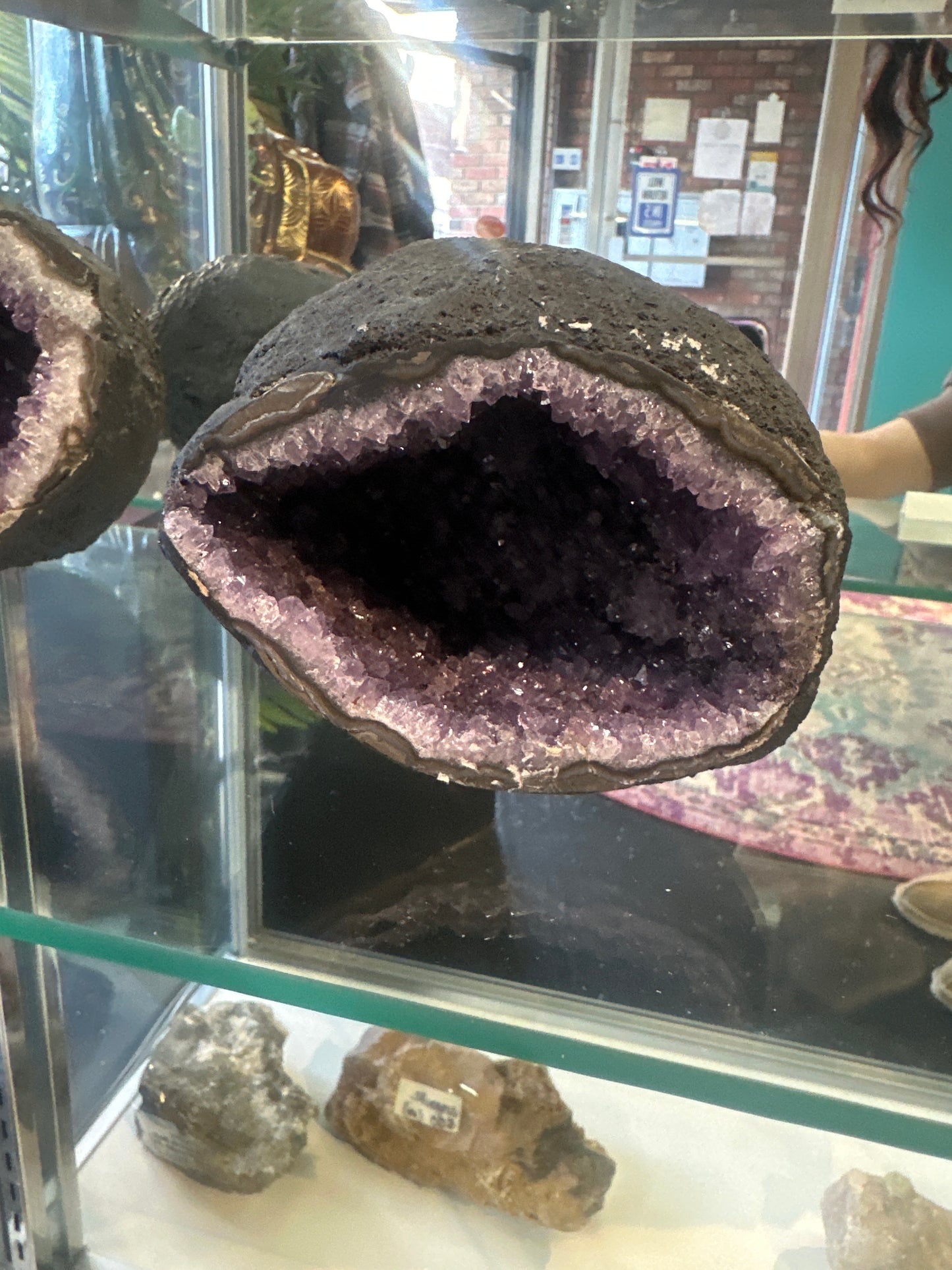 Amethyst Geode Cave